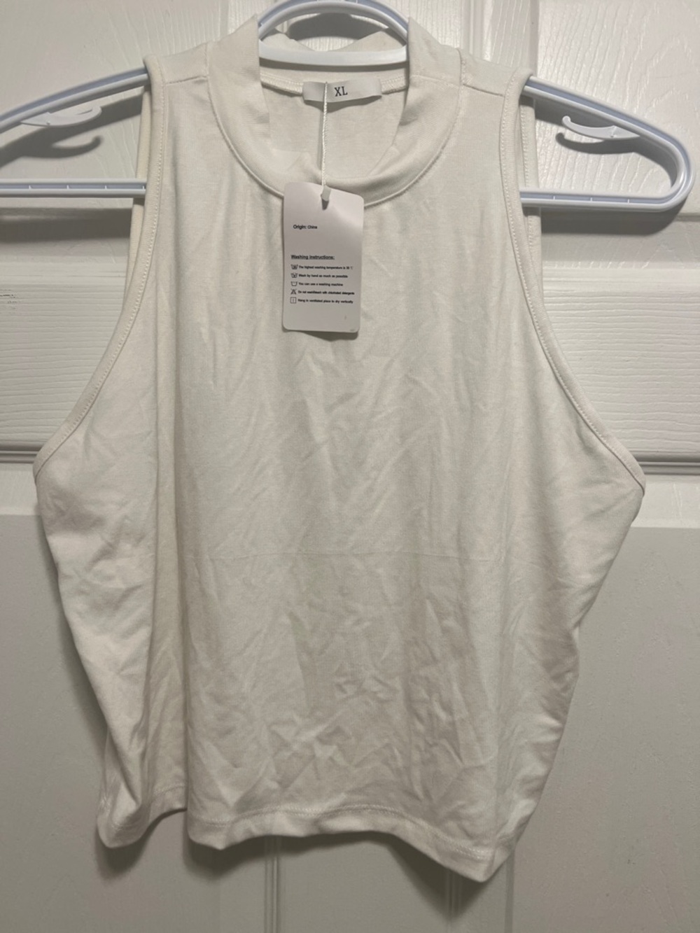 Women’s Mock Neck Sleeveless Tank Top - White